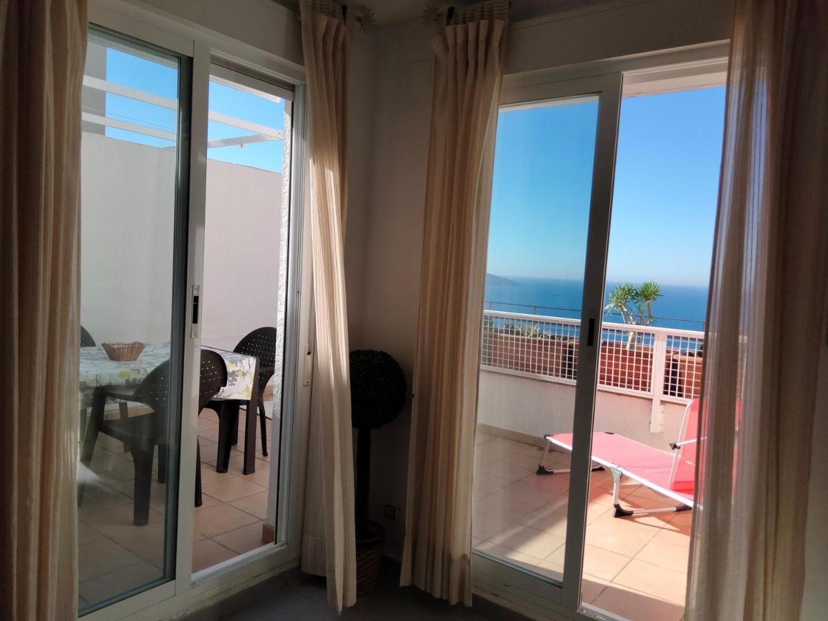 بينايدورم Villamarina Apartments - Zand Properties المظهر الخارجي الصورة